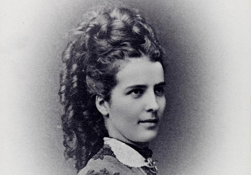 Foto av Amalie Skram fra 1874