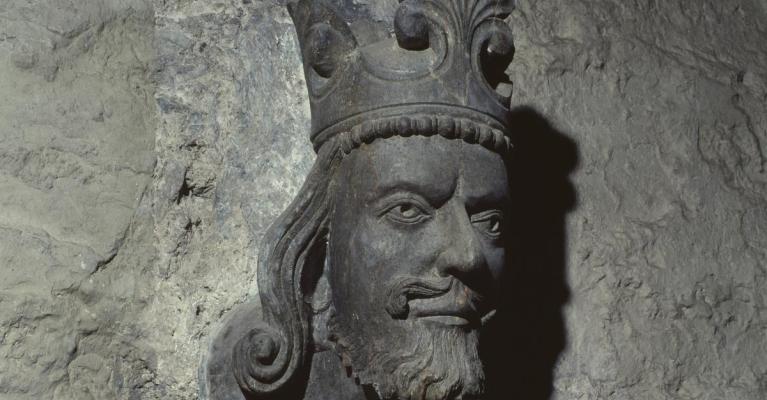 Skulptur av Magnus Lagabøte, Stavanger domkirke