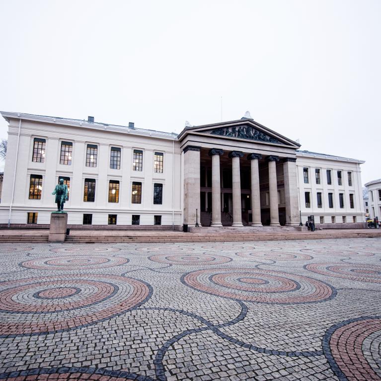 Universitetsplassen i Oslo Universitetsplassen i Oslo