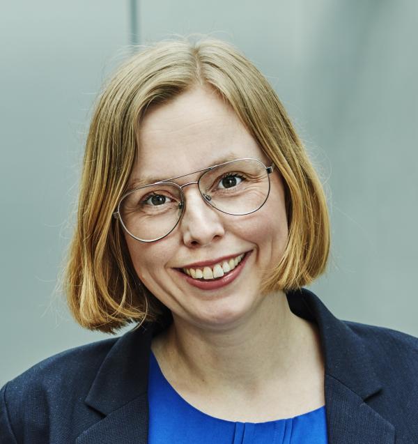 Rannveig Kaldager Hart Rannveig Kaldager Hart, førsteamanuensis ved UiO og leder av Fødselstallutvalget